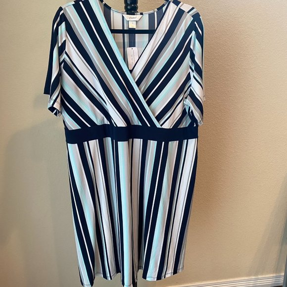 CJ BANKS  Blue/white Stripped Dress   1X NWT - Picture 1 of 6